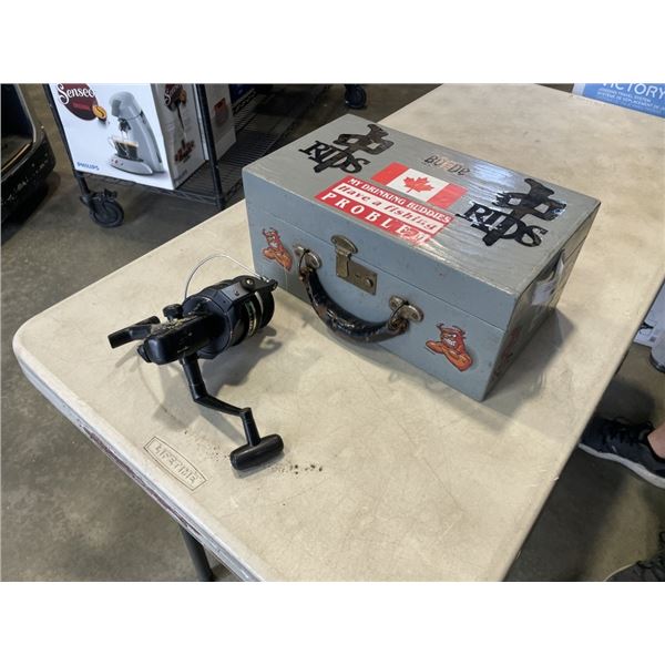 DAIWA J700X SPINNING REEL AND ANTIQUE FISHING BOX