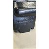Image 2 : MACDON HYDRAULIC MOTOR PART # 275860