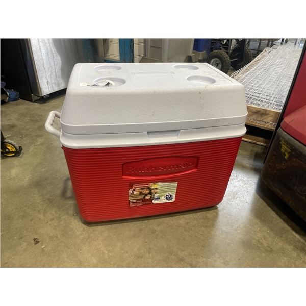 54QT RUBBERMADE COOLER