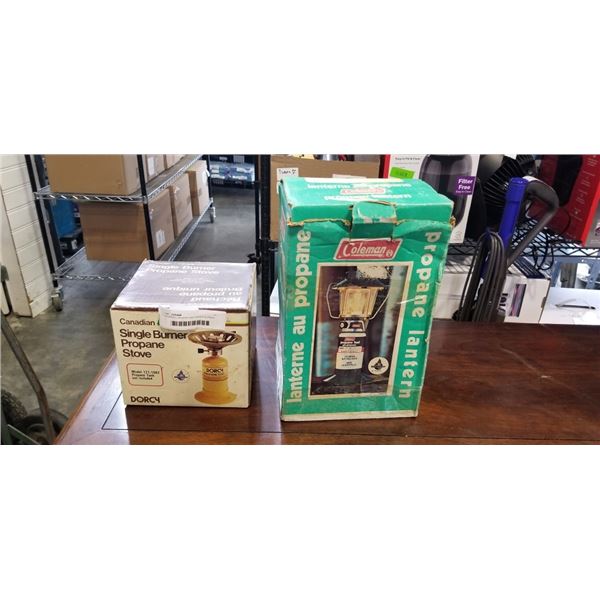 COLEMAN LANTERN AND SINGLE BURNER STOVE