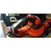 Image 3 : BLACK AND DECKER LEAF BLOWER