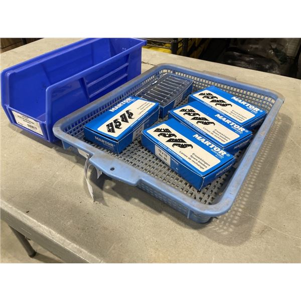 5 BOXES OF MARTOR SPARE BLADES FOR EXACTO KNIVES