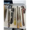 Image 2 : TRAY OF SHOP TOOLS, SCREWDRIVERS, 18" PIPE WRENCH, BOX CUTTERS, FILES ETC