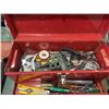Image 6 : 2 METAL TOOL BOXES AND ASSORTED HAND TOOLS