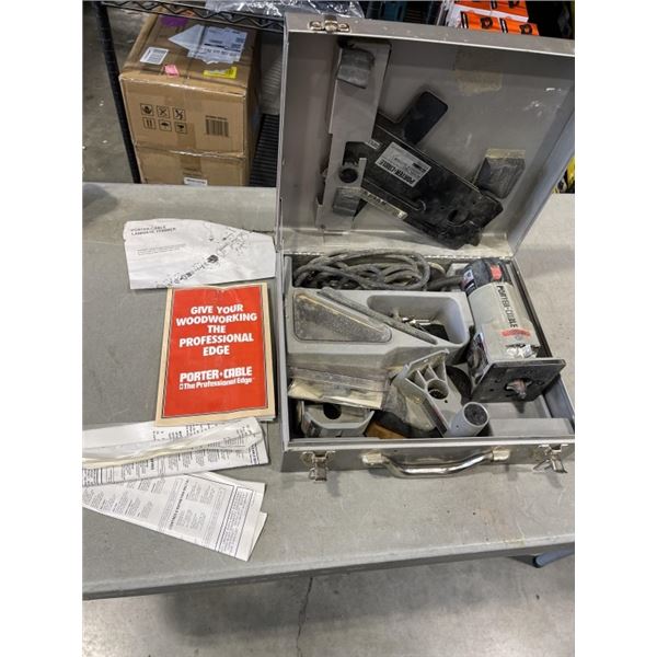 CASED PORTER CABLE LAMINATE TRIMMER