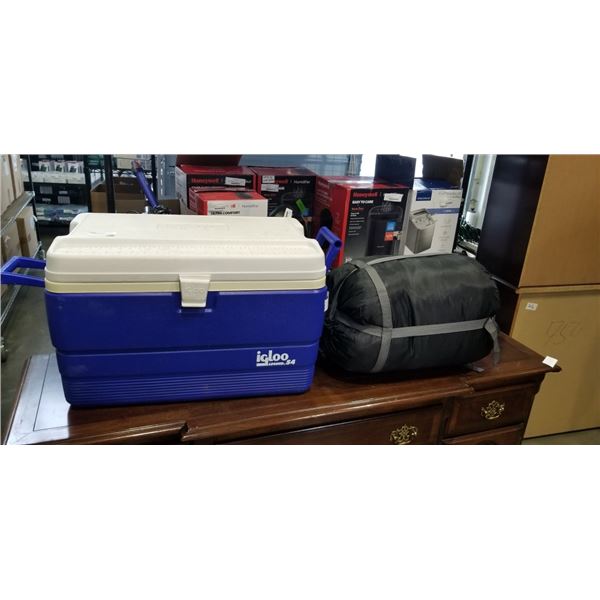 IGLOO COOLER AND SLEEPING BAG