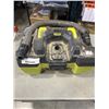 Image 1 : RYOBI MINI SHOP VAC