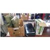 Image 1 : FOODSAVER VACUUM SEALER AND SIZE 11 HIP WAIDERS