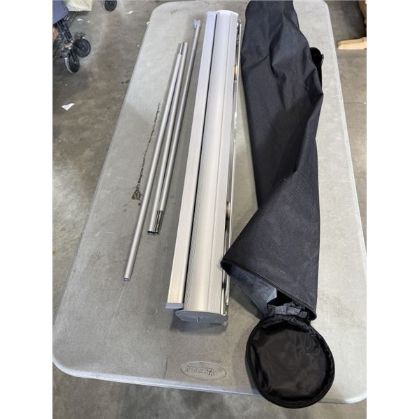 COMMERCIAL ALUMINUM ROLL UP DISPLAY STAND