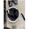 Image 2 : HEAD SKI BOOTS SIZE 308M, HELMET AND GOGGLES