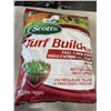 Image 1 : SCOTTS TURF BUILDER LAWN FOOD. 17.2 KG (37.9 LB)