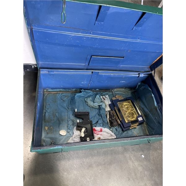 GREEN METAL STORAGE TRUNK