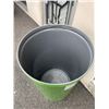 Image 4 : 200 LITER FOOD GRADE STEEL DRUM WITH LID