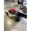 Image 3 : HONDA GAS LAWN MOWER - WORKS, BROKEN WHEEL BUT INCLUDED