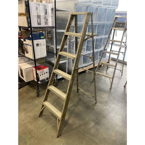 6FT ALUMINUM A-FRAME LADDER
