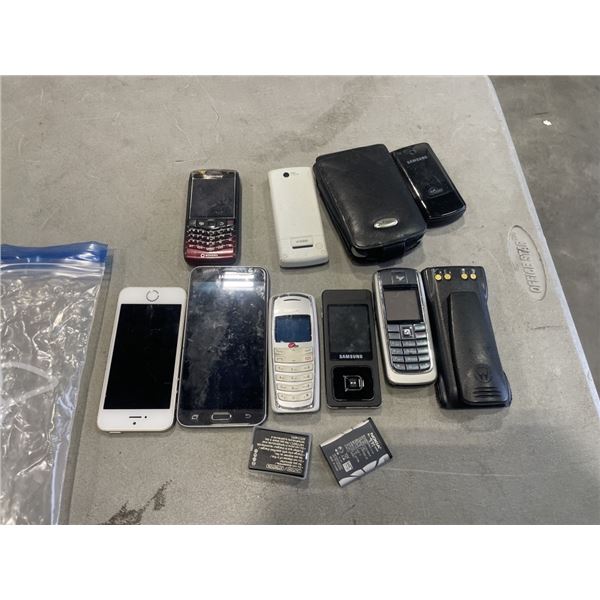 10 OLDER CELL PHONE FOR PARTS