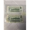 Image 2 : 2 - 1973 CANADIAN $1 BILLS, 1 REGULAR AND 1 REPLACEMENT W/ ASTERICKS