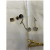 Image 4 : AIRPORT CHALET POCKET KNOFE, MISC, TIE PINS AND TIE BARS