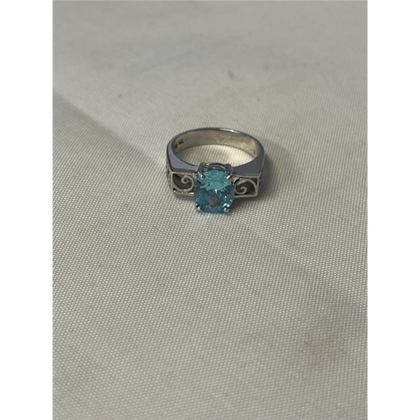 STERLING SILVER W/ BLUE CZ STONES RING, MARKED ADI 925 CZ SIZE 7.5