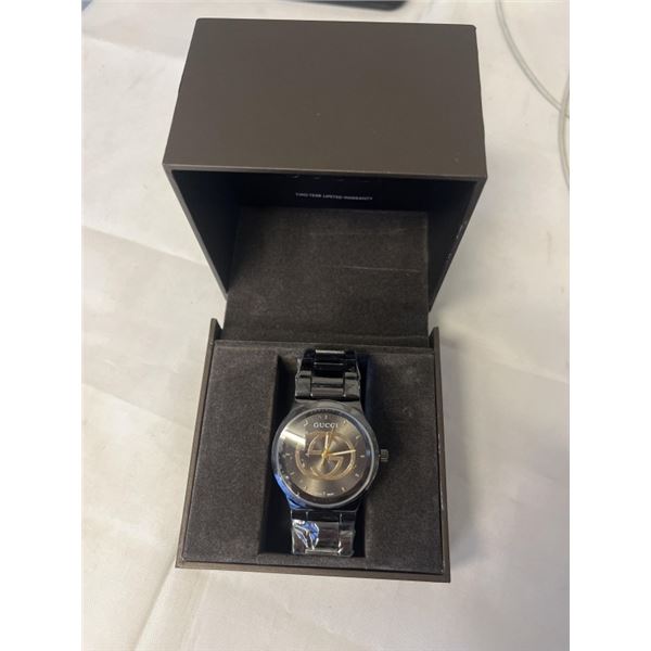 BRAND NEW GUCCI SWISS MADE WATCH, QUARTZ MARKED ALL STAINLESS STEEL 10ATM 7156 WORKING W/ BOX