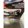 Image 5 : TWO HOT WHEELS FORMULA 1 RACING SETS ONLY MISSING ONE EXTRA CAR 5 OF 6 ARE ACCOUNTED FOR