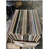 Image 1 : 65 VINYL RECORDS