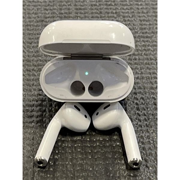 APPLE AIRPODS 2ND GEN - TESTED WORKING