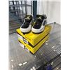 Image 1 : 2 NEW PAIRS OF EASTON DIAMOND LO WFII BLACK SIZE 7 WOMENS / 6 MENS BASEBALL CLEATS
