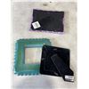 Image 7 : TRAY OF 7 VARIOUS PICTURE FRAMES