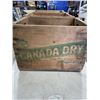 Image 4 : 3 ANTIQUE CANADA  DRY CRATES