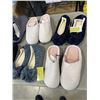 Image 3 : LOT OF 6 NEW PAIRS OF SLIPPERS VARIOUS SIZE