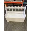 Image 1 : VINTAGE WHITE ENTRY WAY BENCH