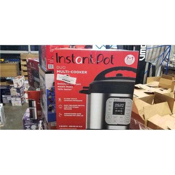 AS NEW INSTANT POT DUO PLUS V5 7-IN-1 8QT PRESSURE COOKER - TESTED WORKING, RETAIL $179