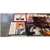 Image 2 : 9 VINYL RECORD SETS