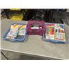 Image 1 : 3 TRAYS OF SHARPIES, JIFFY MARKERS AND ARTIST MARKERS