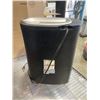 Image 3 : 12 SHEET CROSS CUT PAPER SHREDDER