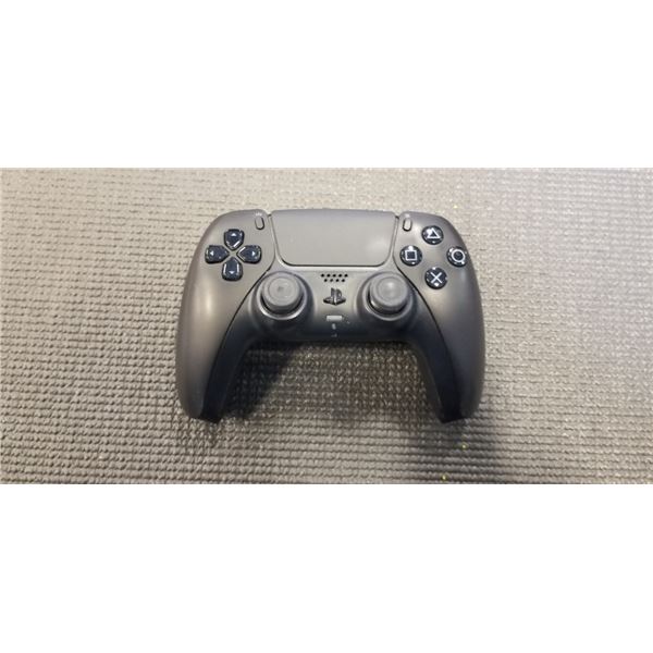 PS5 DUALSENSE WIRELESS CONTROLLER - TESTED WORKING, RETAIL $94
