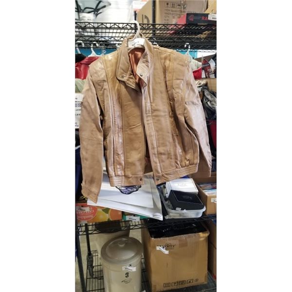 LECAIR NIKO LEATHER JACKET. 42/107 CM