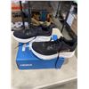 Image 2 : NEW HOKA SIZE 9 RUNNING SHOES