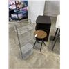 Image 4 : 3 PLASTIC ORGANIZER, METAL BATHROOM SHELF, AND FOLDING STOOL