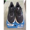 Image 4 : NEW WOMENS HOKA SIZE 9 RUNNING SHOES
