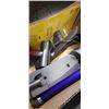 Image 3 : DYSON V7 COMPLETE CORDLESS STICK VACUUM - TESTED WORKING