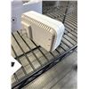 Image 3 : 9 NEW PLUG IN AIR PURIFIERS, AIR IONIZER MINI PURIFIER WITH 8 CARBON HEADS, 3 NEW 3PACKS