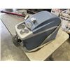 Image 2 : MOBICOOL THERMOELECTRIC TRAVEL COOL/WARM BOX  MODEL T08