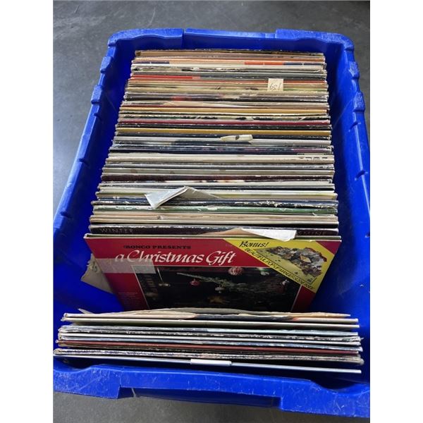 LARGE LOT OF VARIOUS VINYL RECORDS