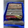 Image 1 : LARGE LOT OF VARIOUS VINYL RECORDS