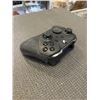 Image 4 : XBOX ELITE SERIES 2 WIRELESS CONTROLLER - TESTED WORKING, RETAIL $249