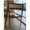 Image 3 : SINGLE PINE LOFT BED W/ LADDER