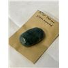 Image 3 : 157ct NATURAL GREEN EMERALD