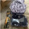 Image 1 : FIVE NEW HIGH DENSITY MEMORY FOAM CUSHIONS AND AUTOMOTIVE CLUB ANTI-THEFT DEVICES